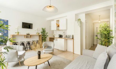 Magnificent Arrival 9