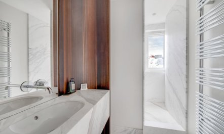 The Pulse of Paris 9