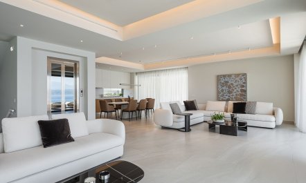 The Cliffside Retreat 5