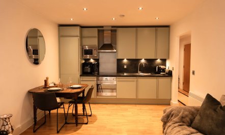 The Jewel of London 4