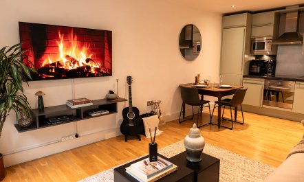 The Jewel of London 2