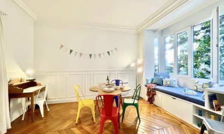 Parisian Rainbow 5