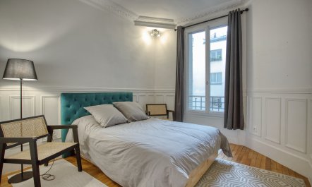 Montmartre Hideaway 8