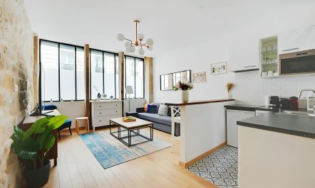 République Retreat 1