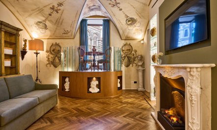 Frescoes & Sculptures