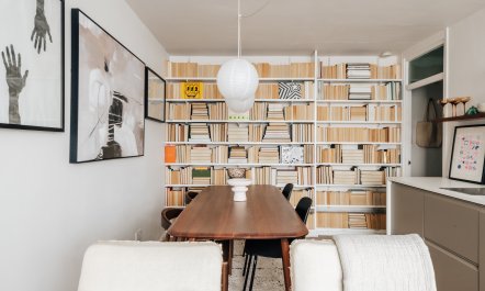 The Overturned Teacup 0