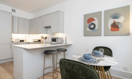 Trafalgar's Corner 0