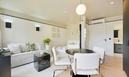 The Parisian Terrace 4