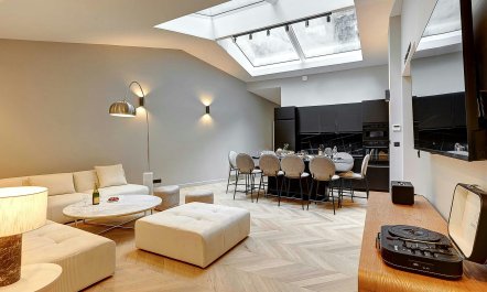 A Marais Sanctuary 5