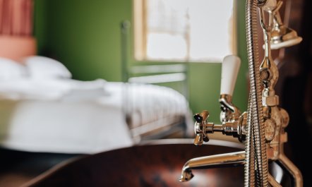 A History Of Colour 6