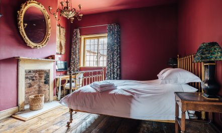 A History Of Colour 9