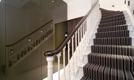 Knightsbridge's Delight 7