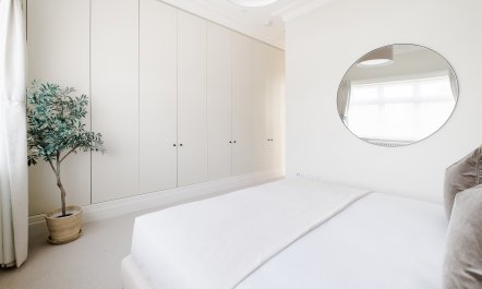 Knightsbridge Square 9