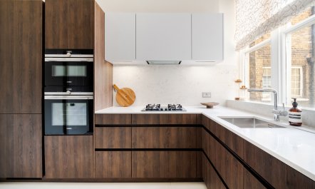 Knightsbridge Square 1