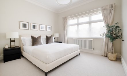 Knightsbridge Square 7