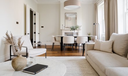 Knightsbridge Square