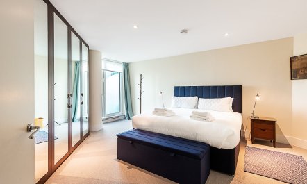 Capital Chic Residence 8