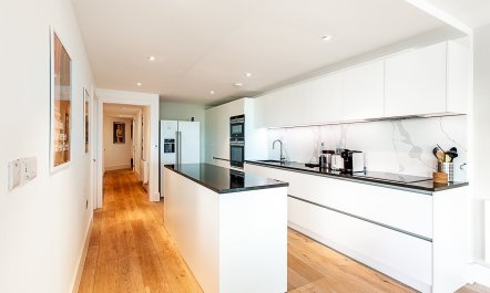 Capital Chic Residence 5