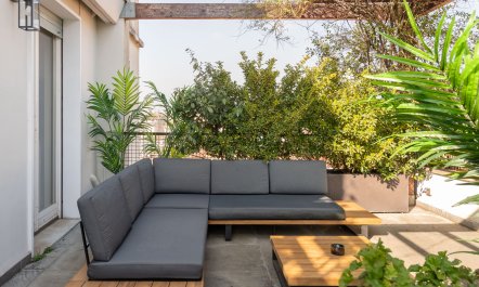 Roof Terrace Vistas 2