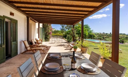 Sapphire Sea Vistas 6