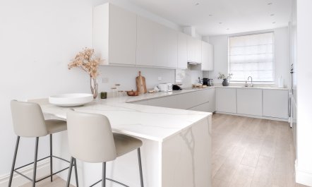 Knightsbridge Serenity 7