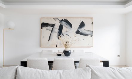 Urban Elegant Abode 6