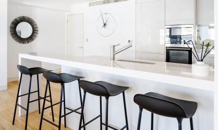 Urban Elegant Abode 9