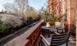 Leafy Square View 1