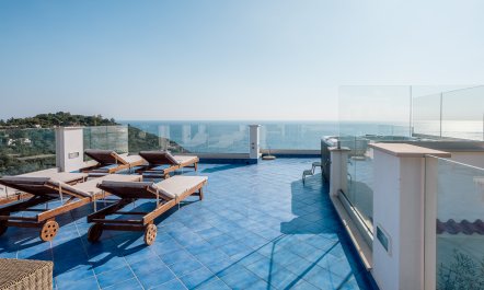 Nestled Vista 2
