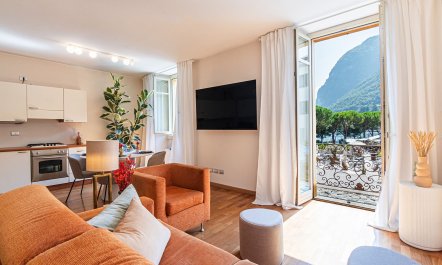 Sunny Days & Lake Swims 3