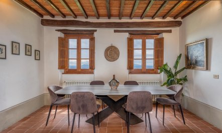 Cortona Escape 1