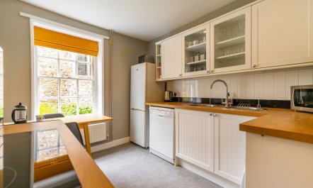 Cobblestone Stories 8