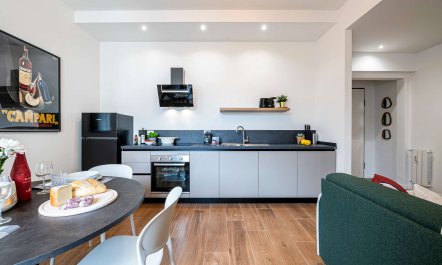 Florentine Hideaway 6