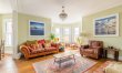 Twin Bay Windows 0