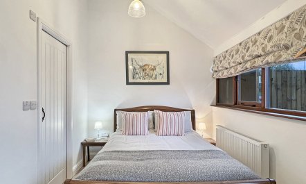 Daveys Barn, Brendon Hill 8