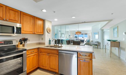 Quiet Seaside Haven 5