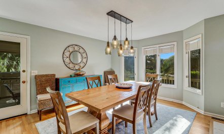 Easy Island Living 5