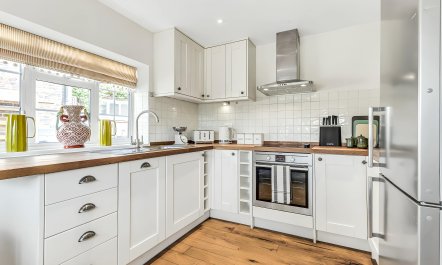 Cosy Cotswolds Cottage 6