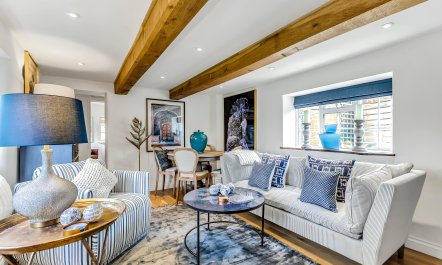 Cosy Cotswolds Cottage 4