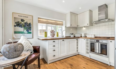 Cosy Cotswolds Cottage 7