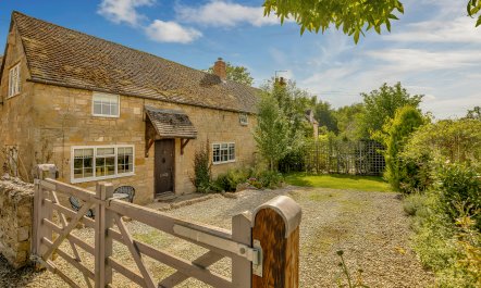 Cosy Cotswolds Cottage 1