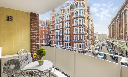 Knightsbridge View 1