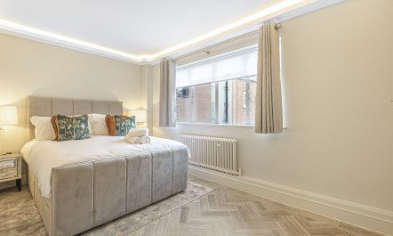 Knightsbridge View 5