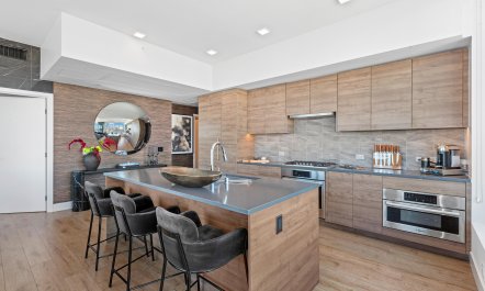 Pacific Vantage 9