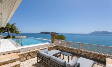 The Private Horizon 4