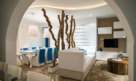 Coastal Breeze Retreat 4