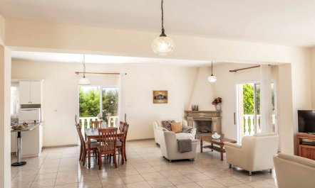 Coral Bay Hideaway 6