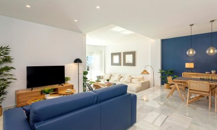 Southern Sea Views 1