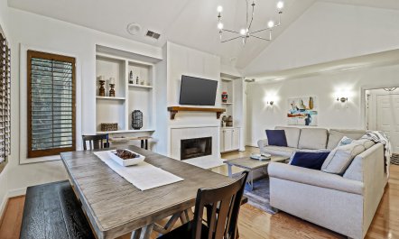 Island Dawn Embrace 9