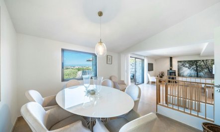 Sunny French Haven 9